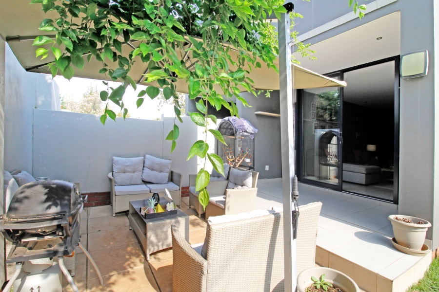 3 Bedroom Property for Sale in Broadacres Gauteng