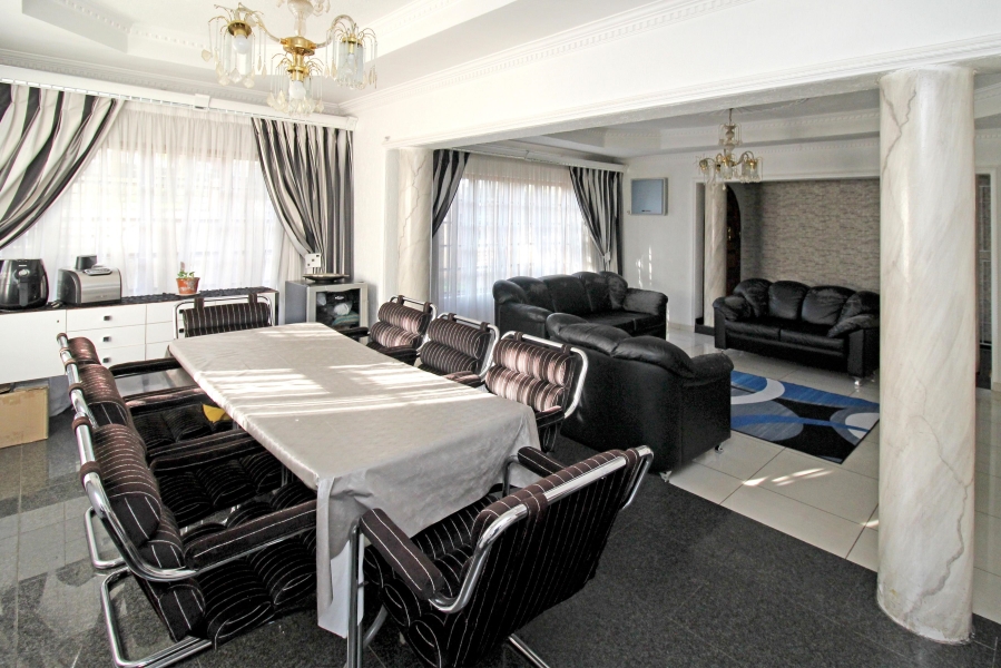 3 Bedroom Property for Sale in Crosby Gauteng