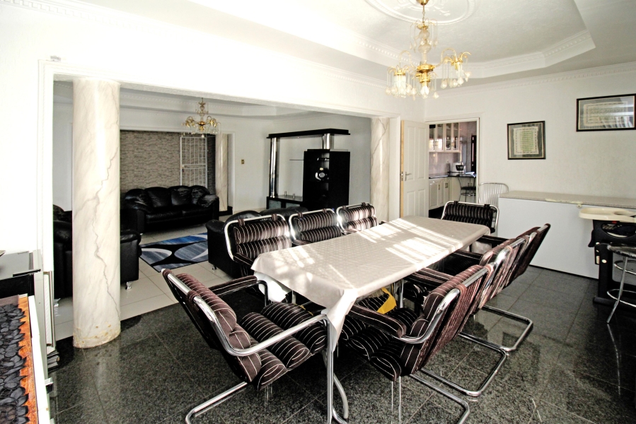 3 Bedroom Property for Sale in Crosby Gauteng