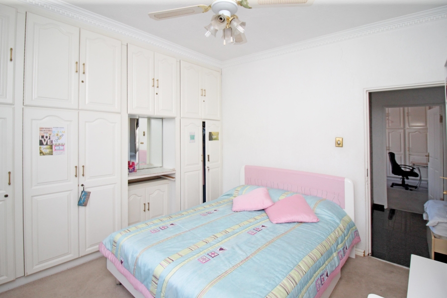 3 Bedroom Property for Sale in Crosby Gauteng