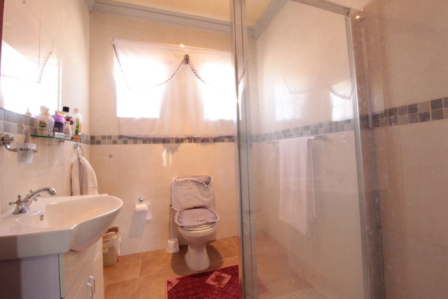 5 Bedroom Property for Sale in Rayton Gauteng