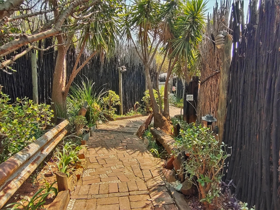 4 Bedroom Property for Sale in Zwavelpoort Gauteng