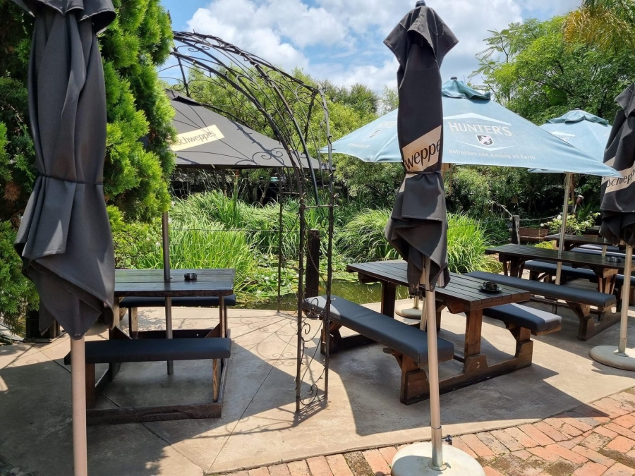 4 Bedroom Property for Sale in Zwavelpoort Gauteng