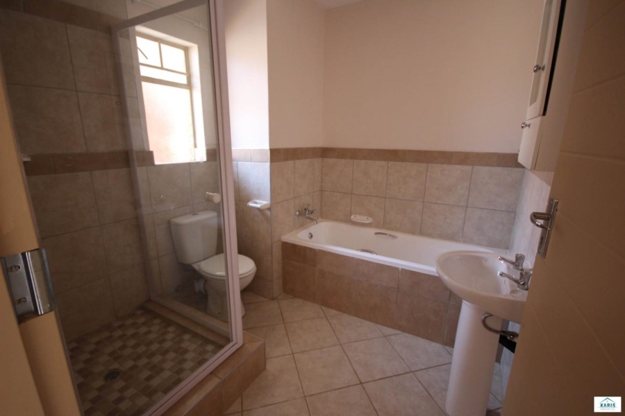 3 Bedroom Property for Sale in Elardus Park Gauteng