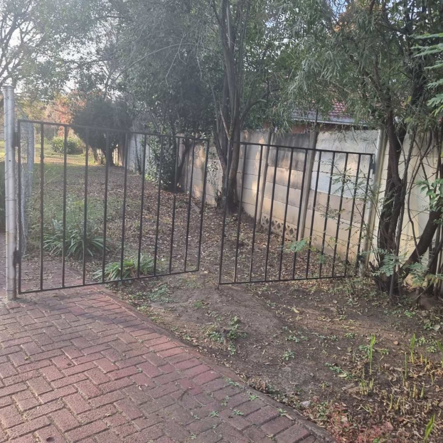 0 Bedroom Property for Sale in Brackenhurst Gauteng