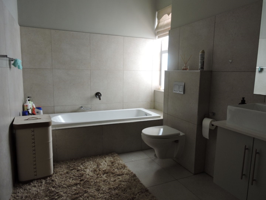 To Let 3 Bedroom Property for Rent in Muckleneuk Gauteng