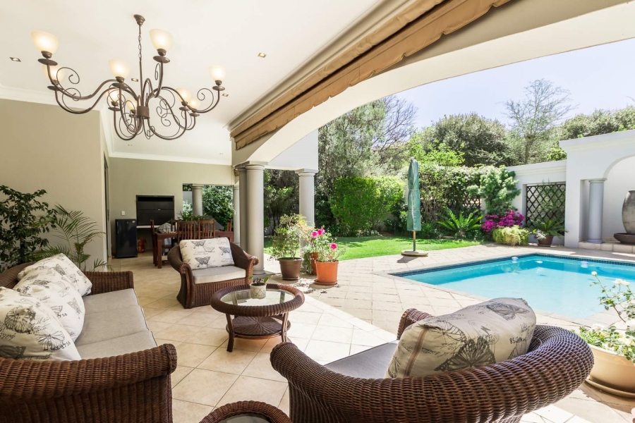 5 Bedroom Property for Sale in Dainfern Valley Gauteng