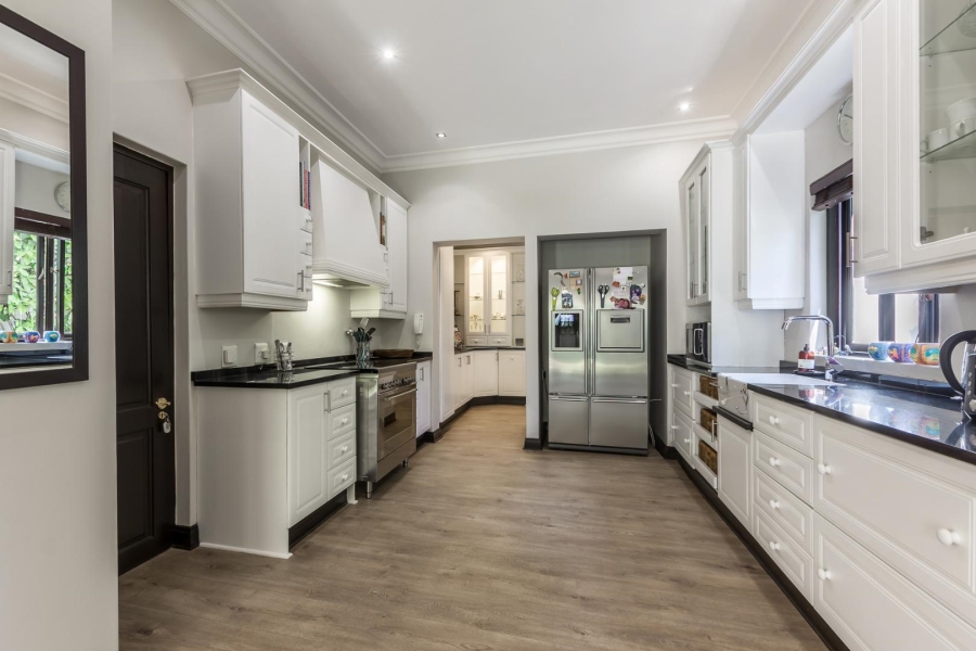 5 Bedroom Property for Sale in Dainfern Valley Gauteng