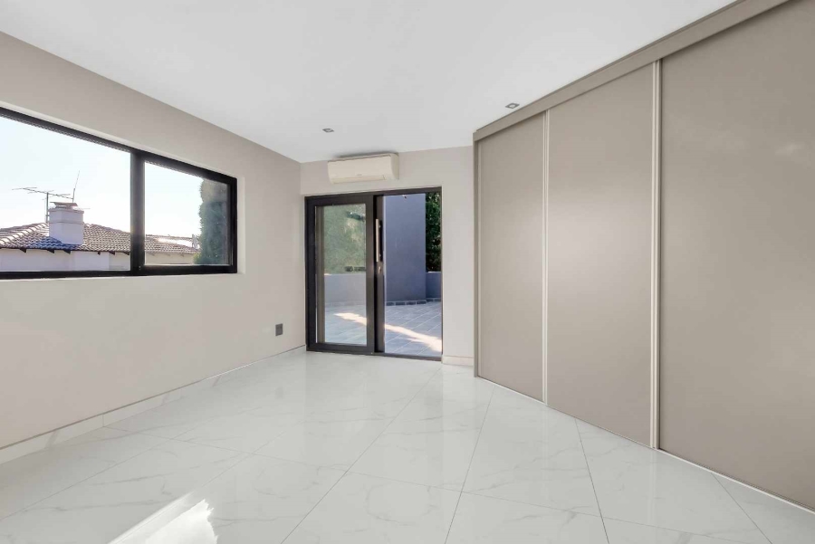 4 Bedroom Property for Sale in Dainfern Golf Estate Gauteng