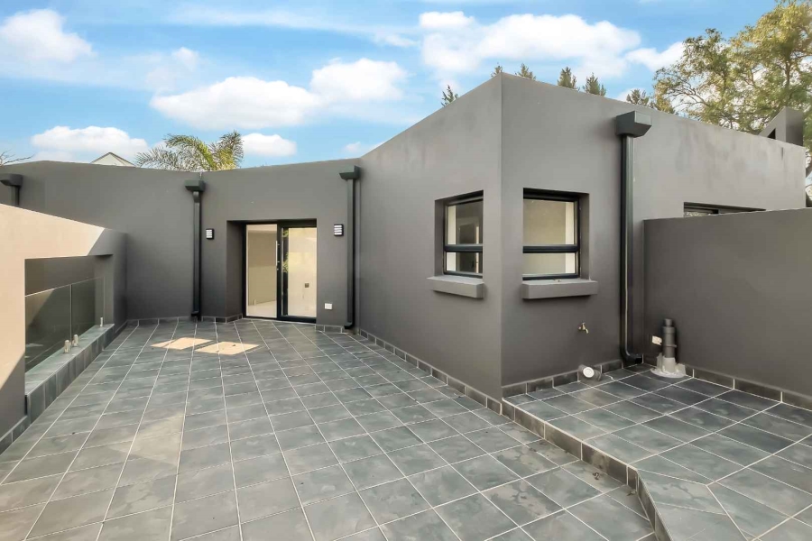 4 Bedroom Property for Sale in Dainfern Golf Estate Gauteng