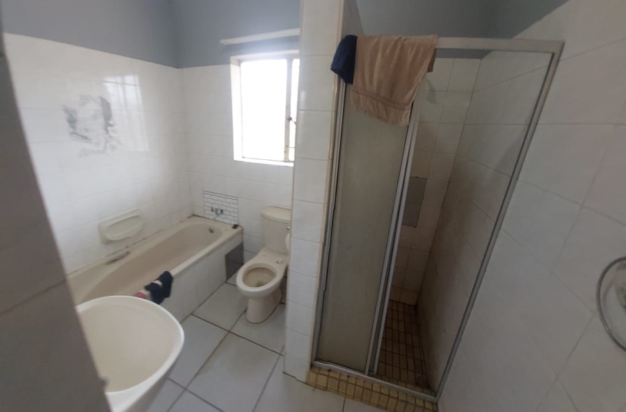 3 Bedroom Property for Sale in Clarina Gauteng