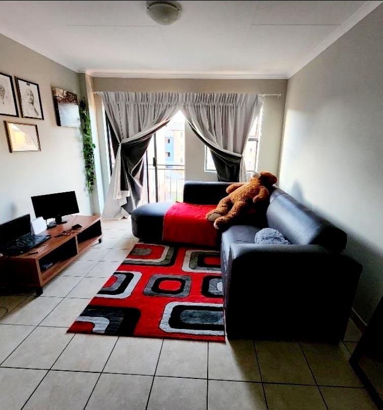 2 Bedroom Property for Sale in Kibler Park Gauteng