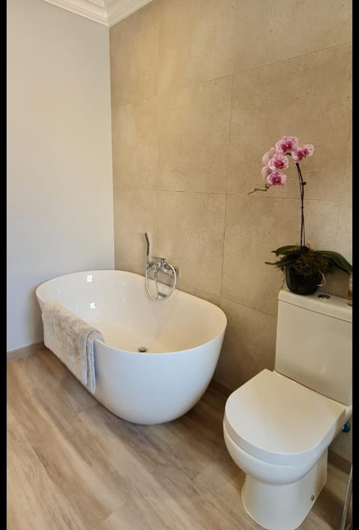 2 Bedroom Property for Sale in Morningside Gauteng