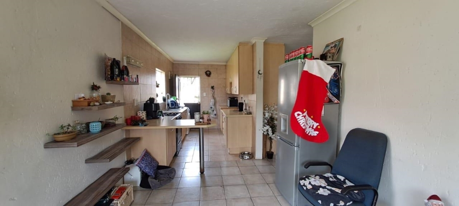 To Let 1 Bedroom Property for Rent in Brackendowns Gauteng