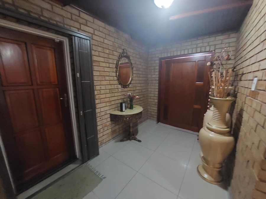 3 Bedroom Property for Sale in Spruit View Gauteng