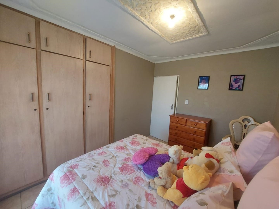 3 Bedroom Property for Sale in Spruit View Gauteng