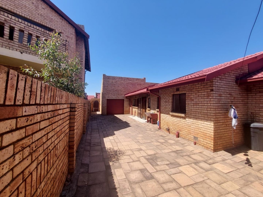 3 Bedroom Property for Sale in Spruit View Gauteng