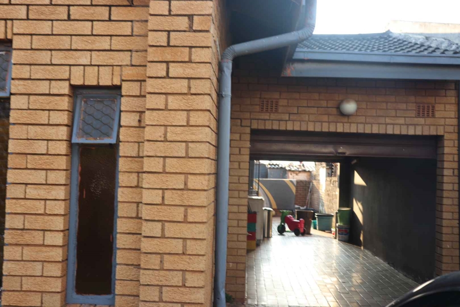 3 Bedroom Property for Sale in Eldorado Park Gauteng
