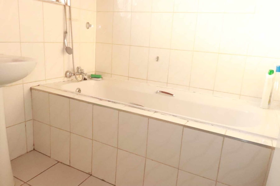 3 Bedroom Property for Sale in Eldorado Park Gauteng