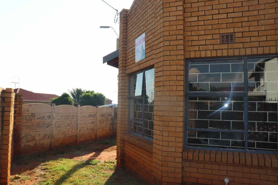 3 Bedroom Property for Sale in Eldorado Park Gauteng