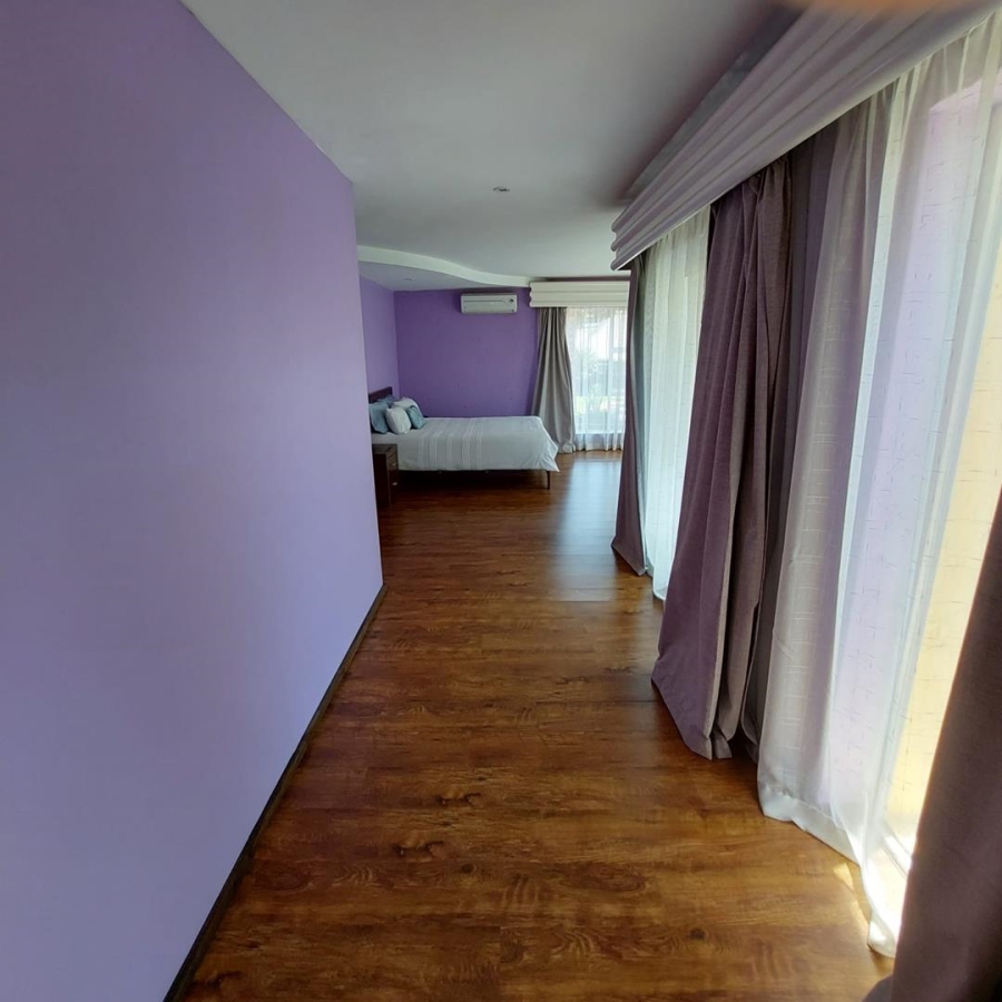 4 Bedroom Property for Sale in Glenvista Gauteng