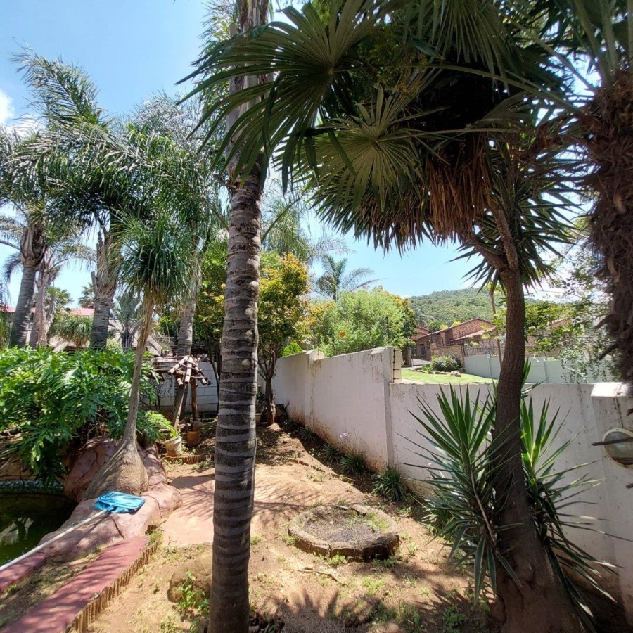 4 Bedroom Property for Sale in Glenvista Gauteng