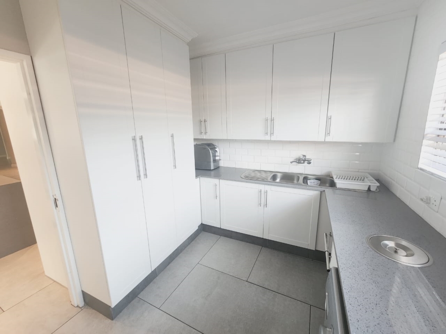3 Bedroom Property for Sale in Brackenhurst Gauteng