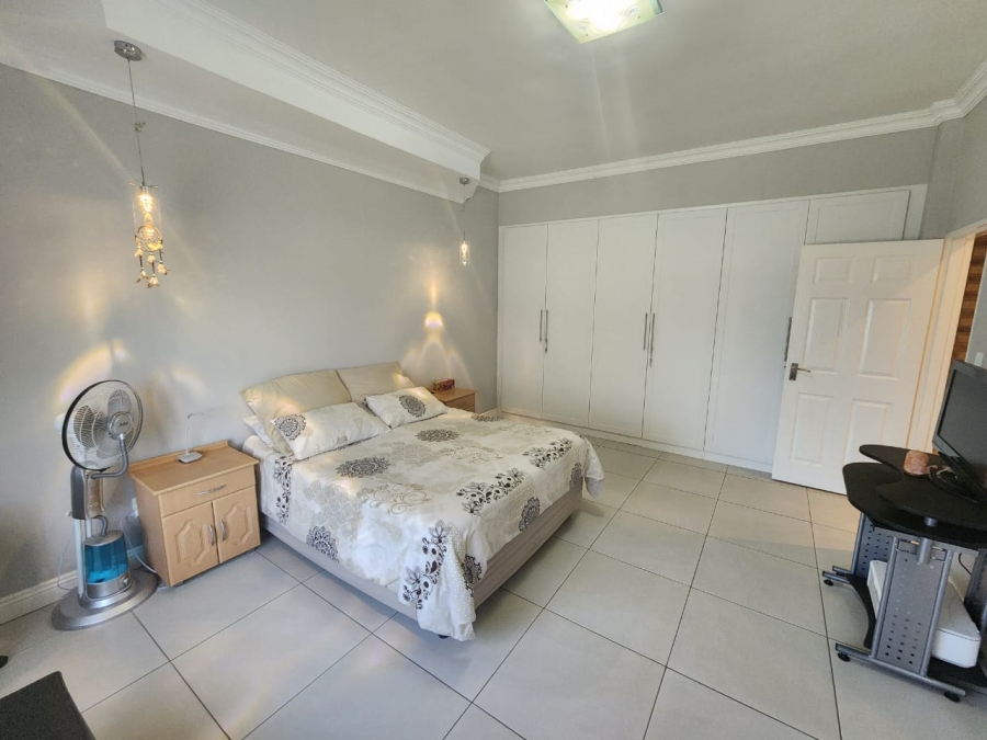 3 Bedroom Property for Sale in Brackenhurst Gauteng