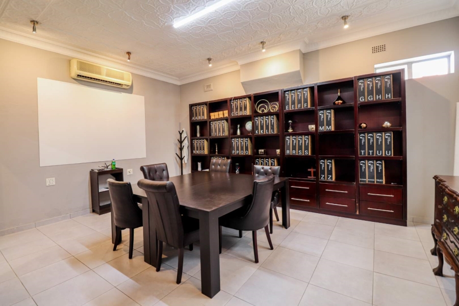 6 Bedroom Property for Sale in Benoni West Gauteng