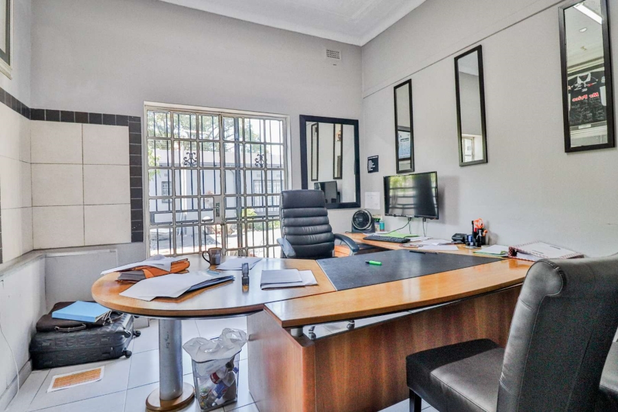 6 Bedroom Property for Sale in Benoni West Gauteng