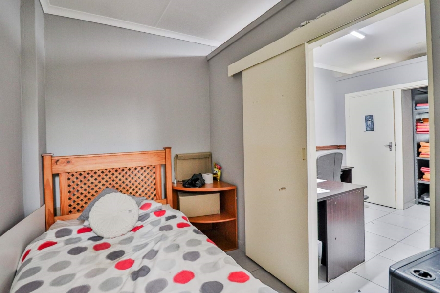 6 Bedroom Property for Sale in Benoni West Gauteng