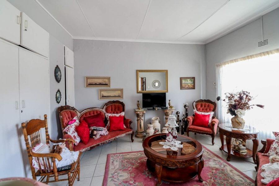 6 Bedroom Property for Sale in Benoni West Gauteng