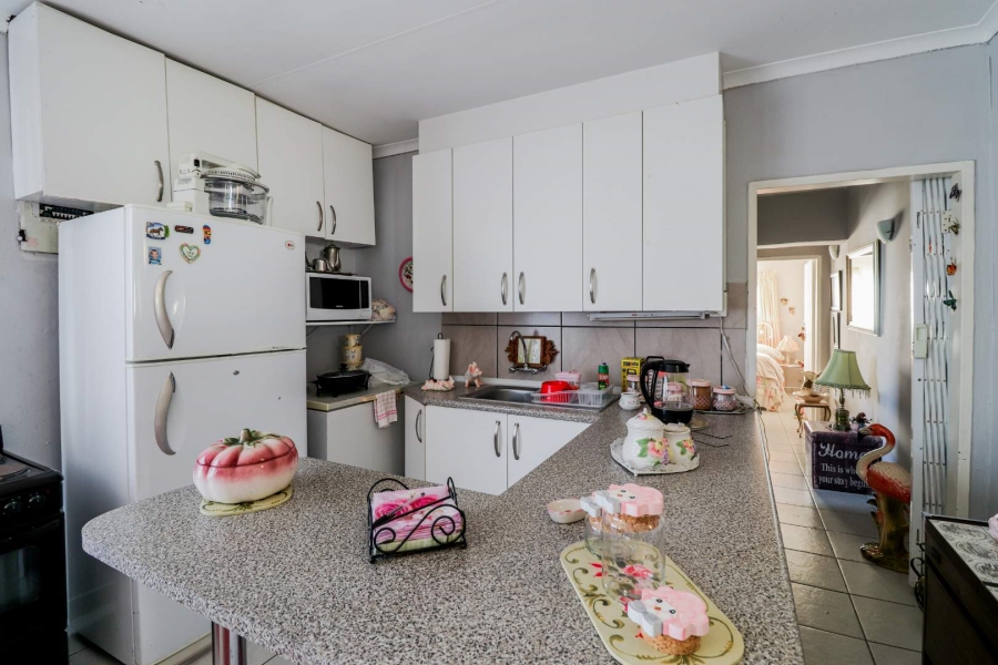 6 Bedroom Property for Sale in Benoni West Gauteng