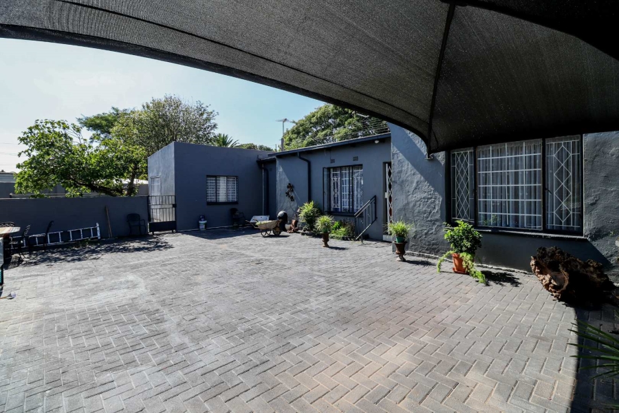 6 Bedroom Property for Sale in Benoni West Gauteng