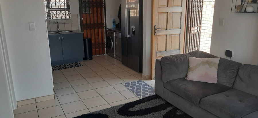 2 Bedroom Property for Sale in Sunair Gauteng