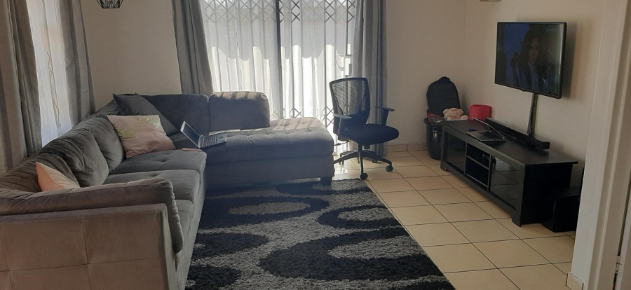 2 Bedroom Property for Sale in Sunair Gauteng
