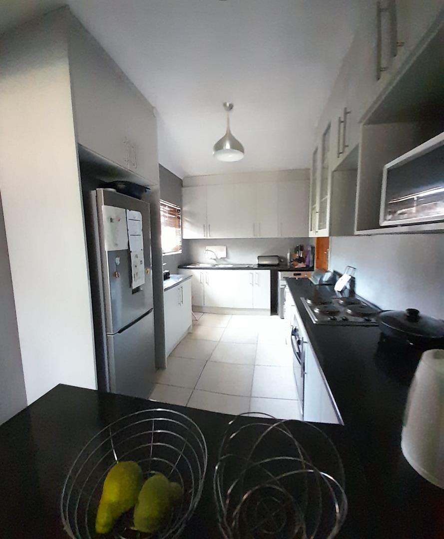 3 Bedroom Property for Sale in Dawn Park Gauteng