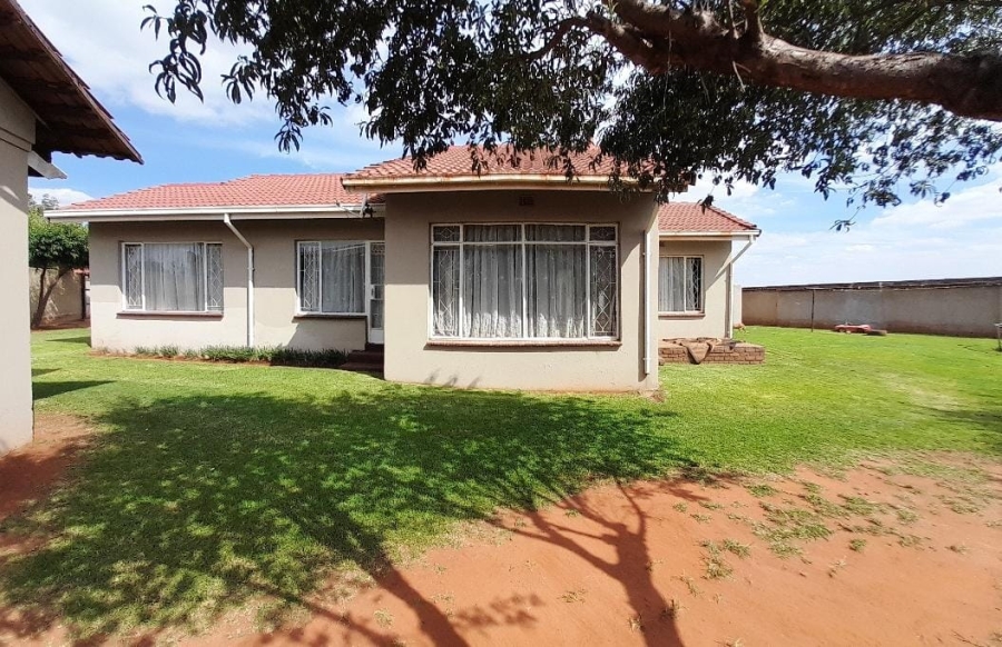 3 Bedroom Property for Sale in Dawn Park Gauteng