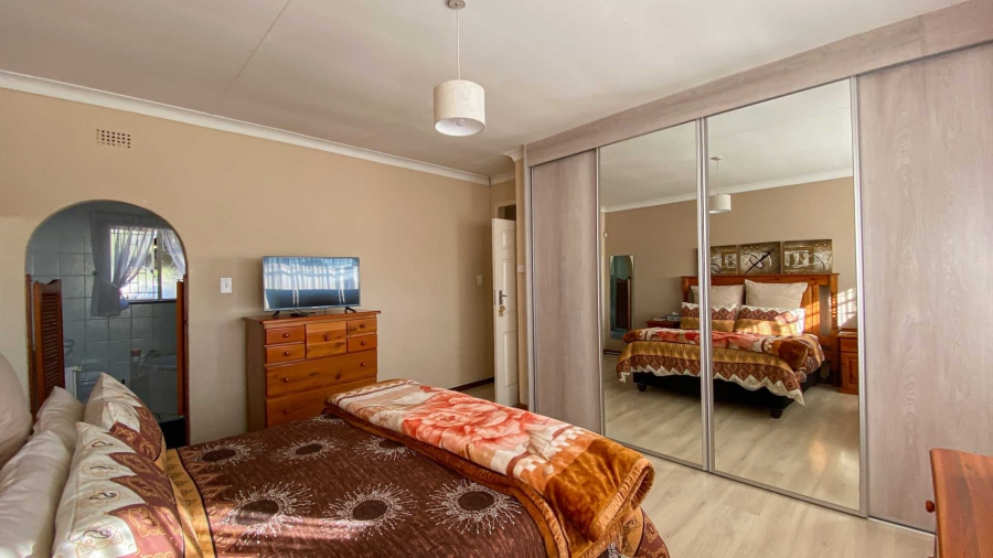 4 Bedroom Property for Sale in Randhart Gauteng