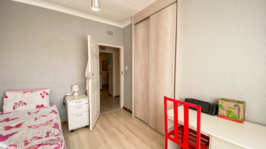 4 Bedroom Property for Sale in Randhart Gauteng