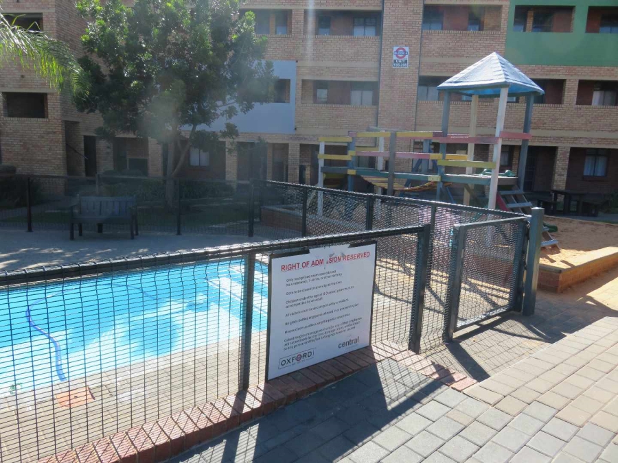 2 Bedroom Property for Sale in Montana Tuine Gauteng