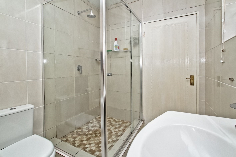 2 Bedroom Property for Sale in Strathavon Gauteng