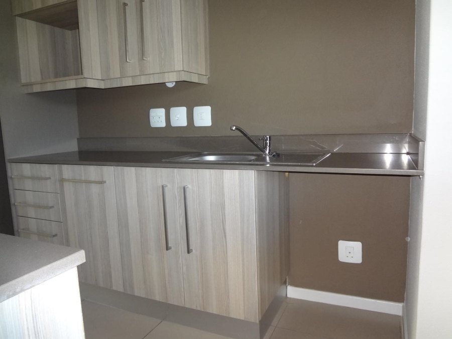 To Let 1 Bedroom Property for Rent in Edenburg Gauteng