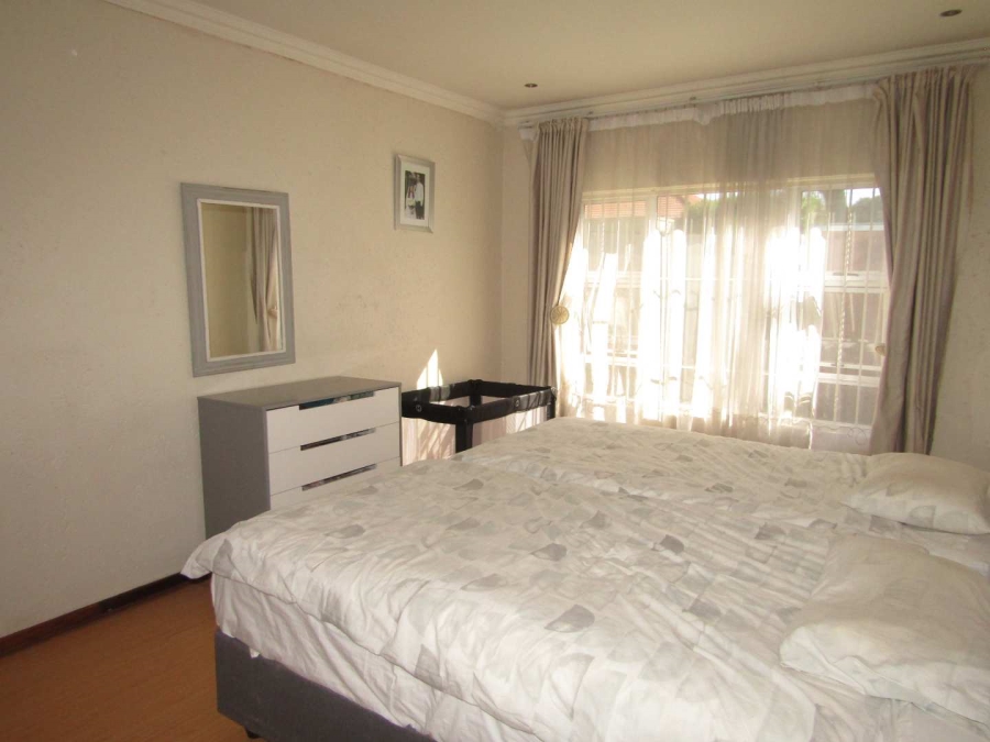 2 Bedroom Property for Sale in Talboton Gauteng