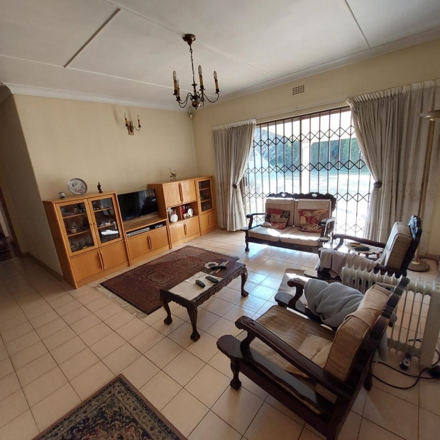 3 Bedroom Property for Sale in Brackenhurst Gauteng