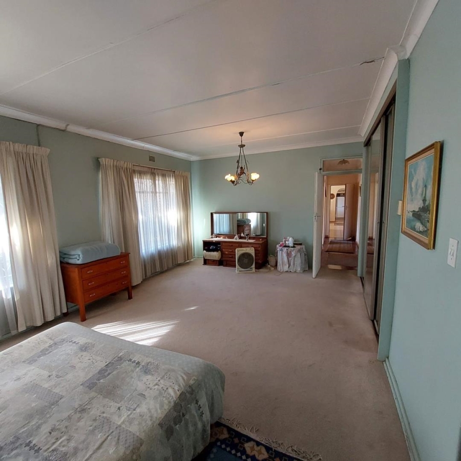 3 Bedroom Property for Sale in Brackenhurst Gauteng