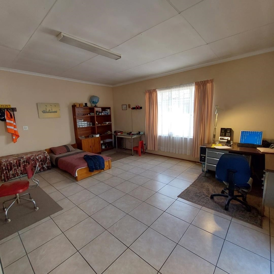 3 Bedroom Property for Sale in Brackenhurst Gauteng