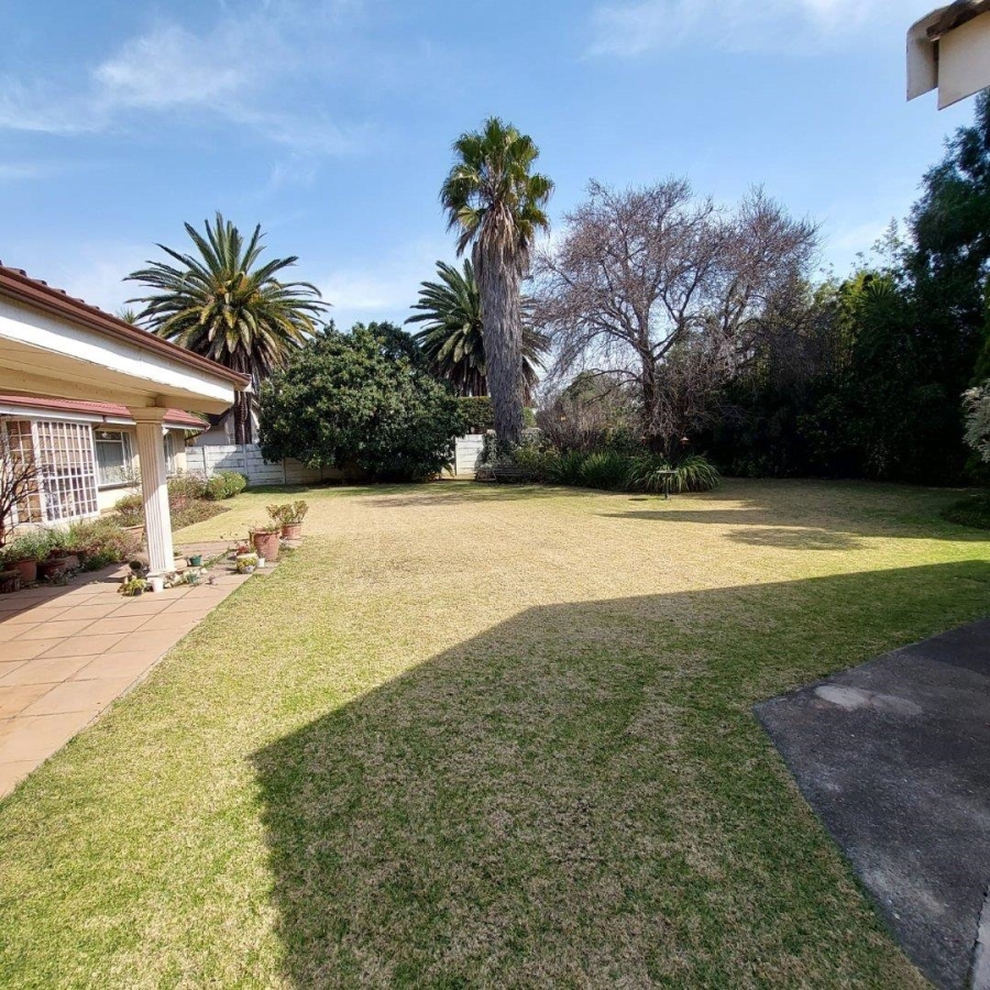 3 Bedroom Property for Sale in Brackenhurst Gauteng