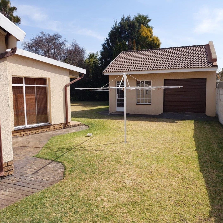 3 Bedroom Property for Sale in Brackenhurst Gauteng