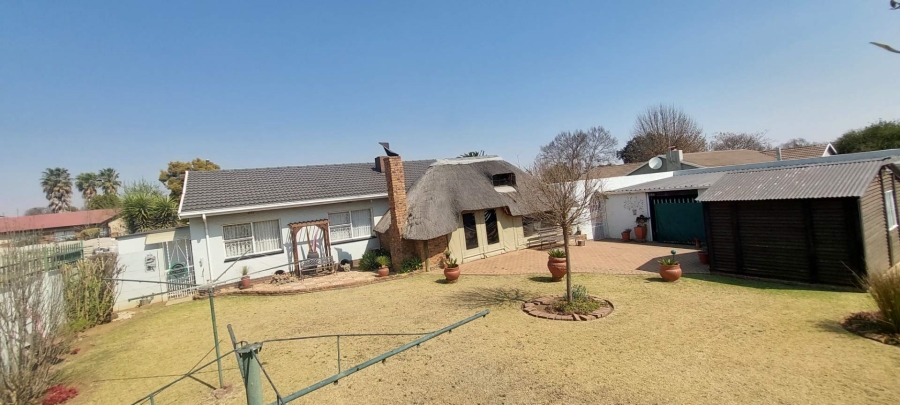 3 Bedroom Property for Sale in Elspark Gauteng